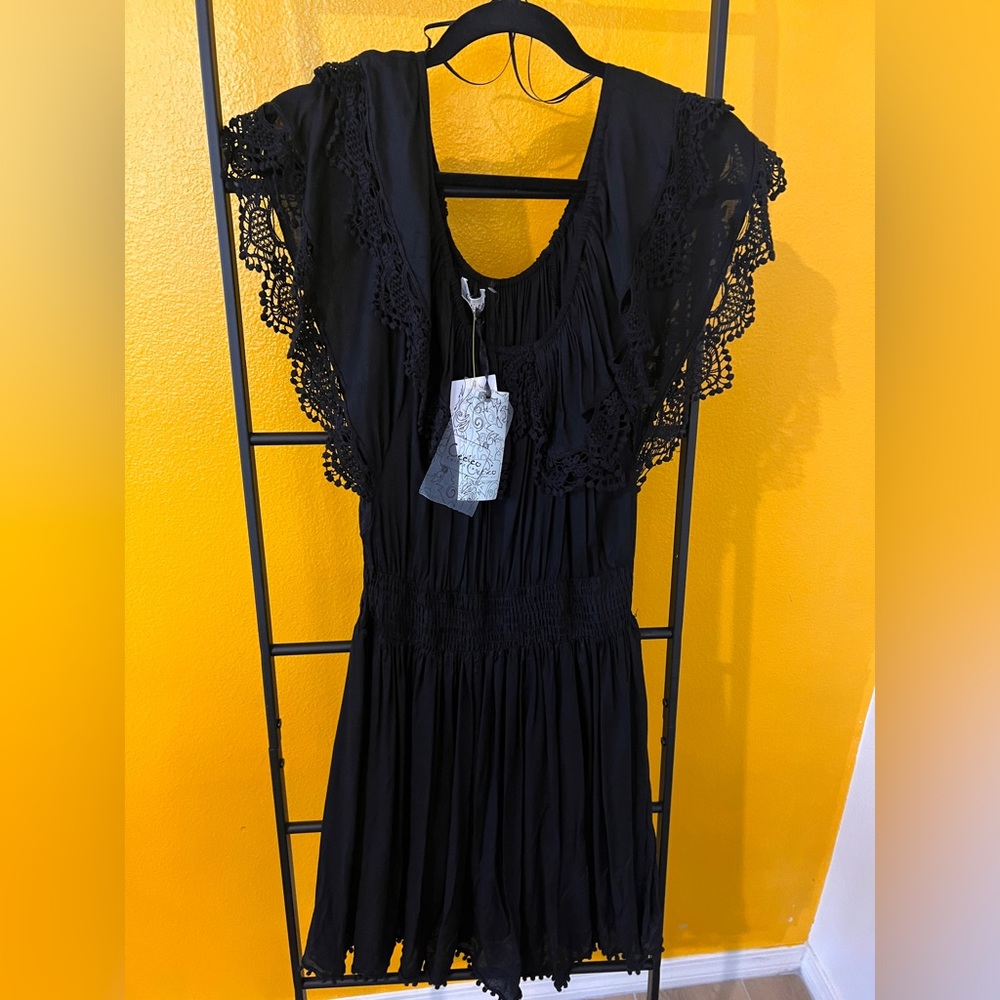 New Cecico Medium dress- tags on